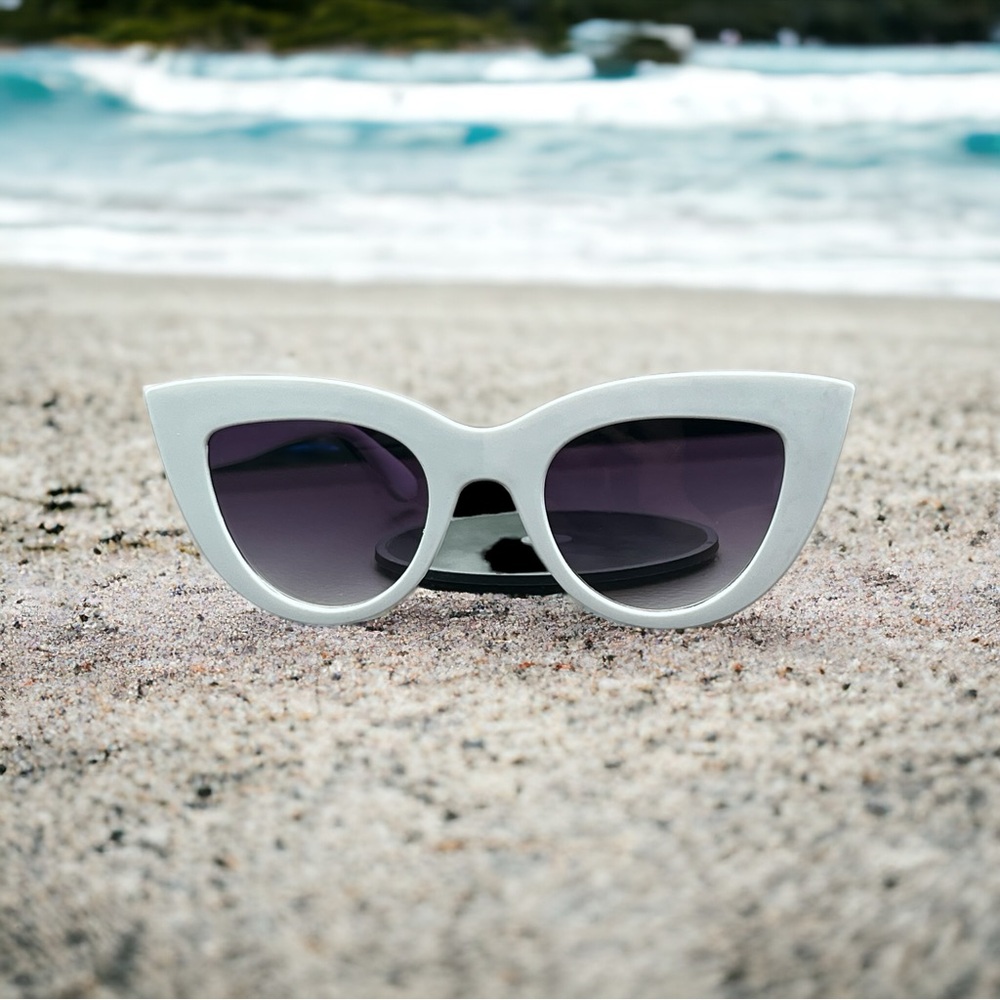 White Cateye Sunglasses - Picture 3 of 12